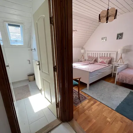 Molnar Vendeghaz Balatonboglár