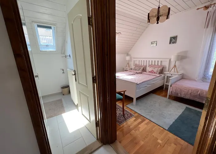 Molnar Vendeghaz Balatonboglár