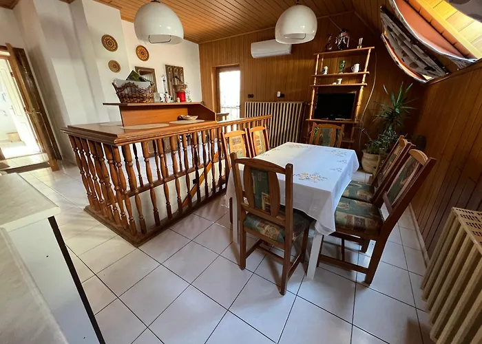 Molnar Vendeghaz 4* Balatonboglár